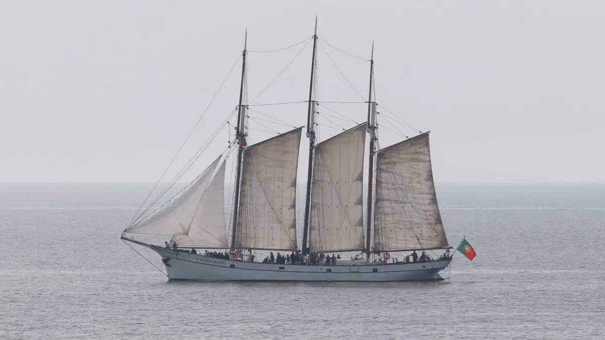 Evento privado a bordo do ilustre Leão Holandês (1910) no rio Tejo em Lisboa